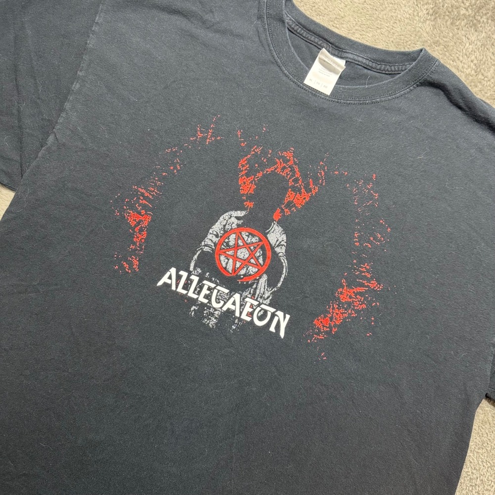 Gildan Allegiant Band T Shirt Mens XL Heavy Cotton Black Graphic Tee